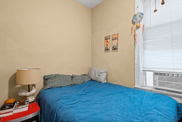 2921 S Bonfield Street, Chicago, IL 60608