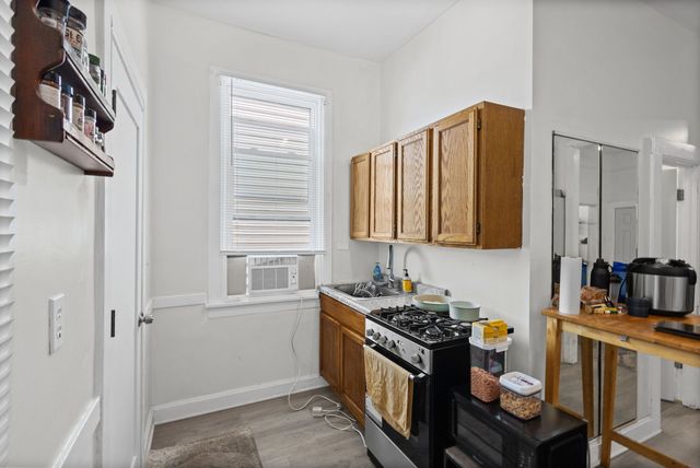 2921 S Bonfield Street, Chicago, IL 60608