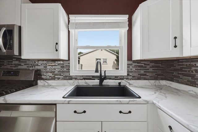 114 ADRIAN Avenue, Council Bluffs, IA 51503
