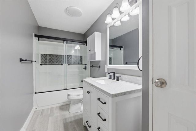 114 ADRIAN Avenue, Council Bluffs, IA 51503