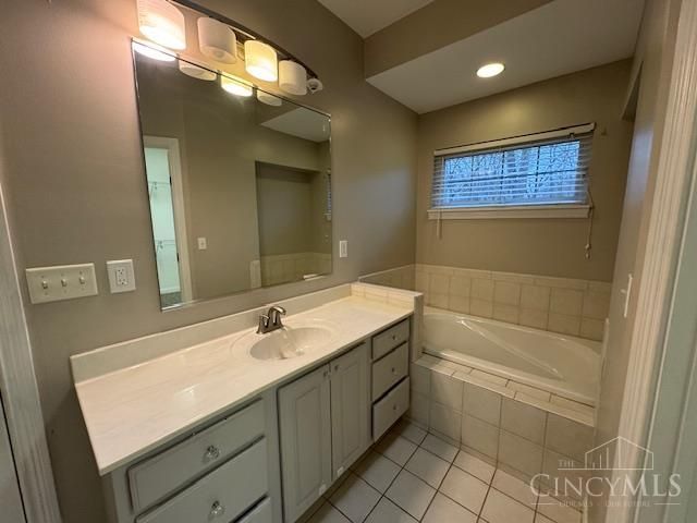 1040 Olde Station Court, Fairfield, OH 45014