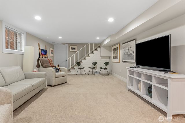 12328 38th Avenue NE, Seattle, WA 98125