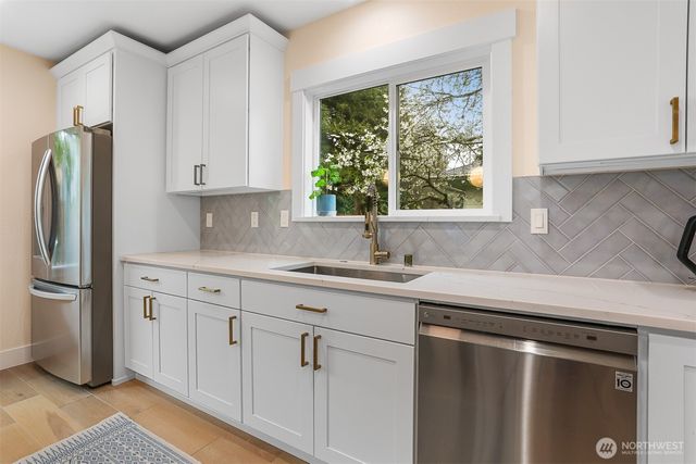 12328 38th Avenue NE, Seattle, WA 98125