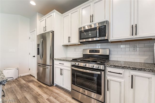 360 Misterioso Street, Henderson, NV 89011