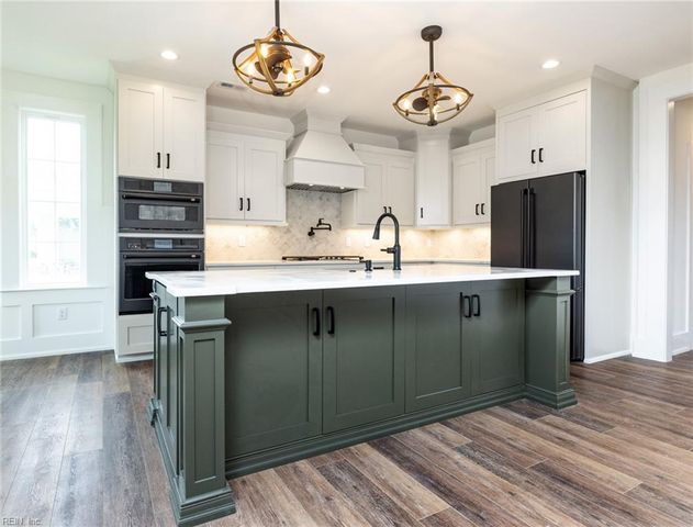 8904 River CRES, Suffolk, VA 23433