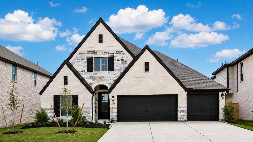 19211 Belmont Stakes Way, Tomball, TX 77377