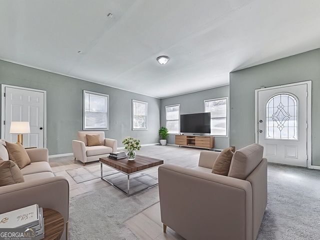 6266 Auburn Drive, Riverdale, GA 30296