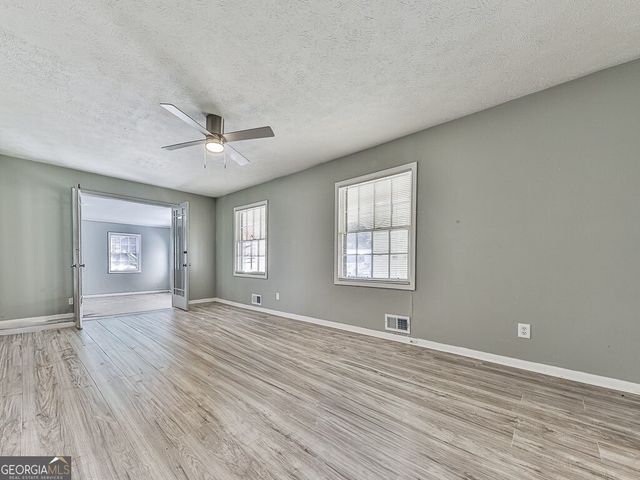 6266 Auburn Drive, Riverdale, GA 30296