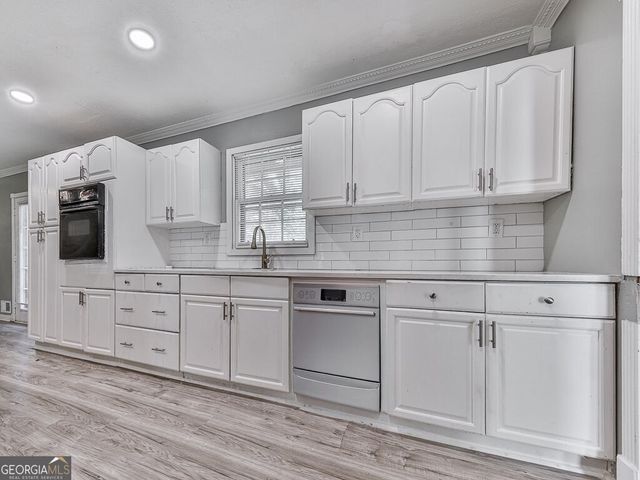 6266 Auburn Drive, Riverdale, GA 30296