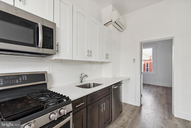 125 W SUSQUEHANNA AVE, Philadelphia, PA 19122