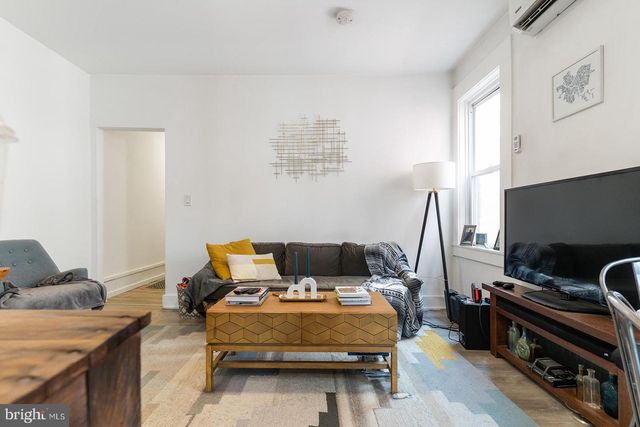 125 W SUSQUEHANNA AVE, Philadelphia, PA 19122
