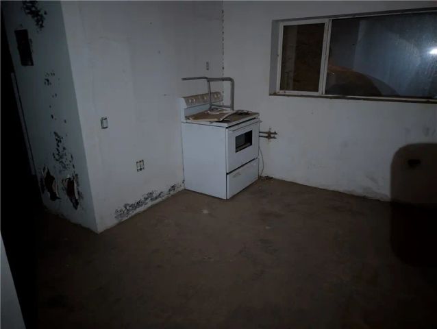 7605 E Obsidian, Cantil, CA 93519