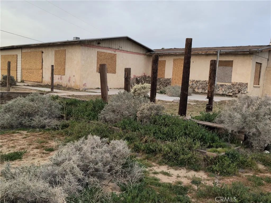7605 E Obsidian, Cantil, CA 93519