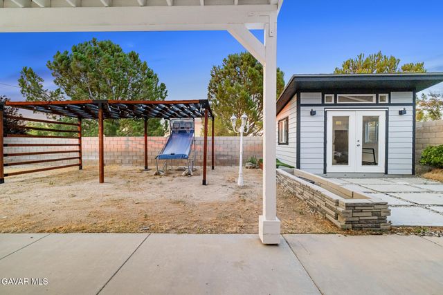 3339 Sungate Drive, Palmdale, CA 93551