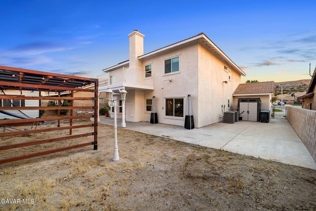 3339 Sungate Drive, Palmdale, CA 93551