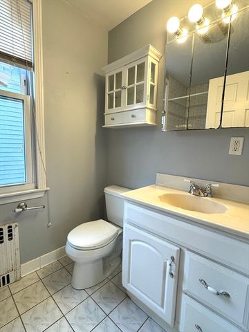 6 Rockland Place 6, Newton, MA 02464