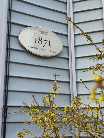 6 Rockland Place 6, Newton, MA 02464