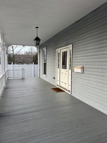 6 Rockland Place 6, Newton, MA 02464