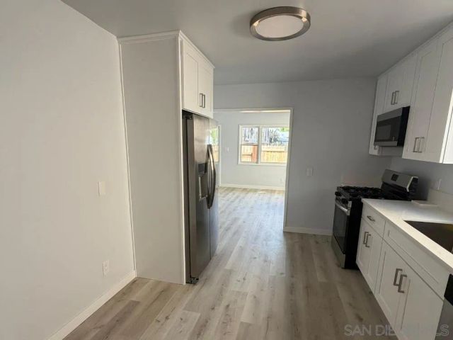 2563 L St, San Diego, CA 92102