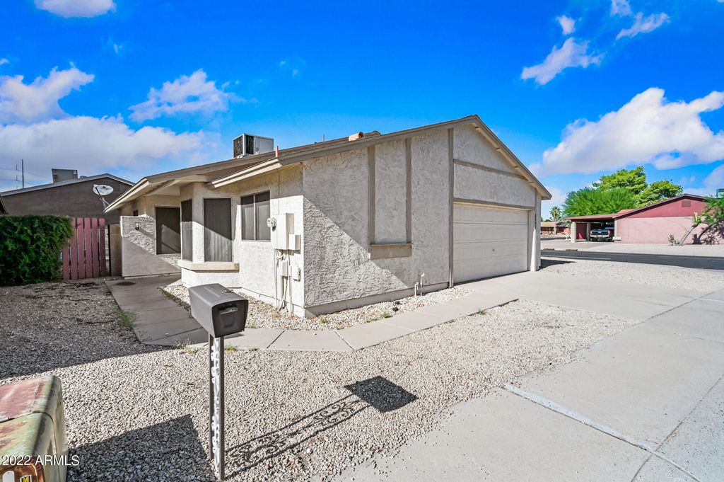 2602 W WINCHCOMB Drive, Phoenix, AZ 85023