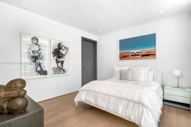 3651 Collins Ave 800, Miami Beach, FL 33140