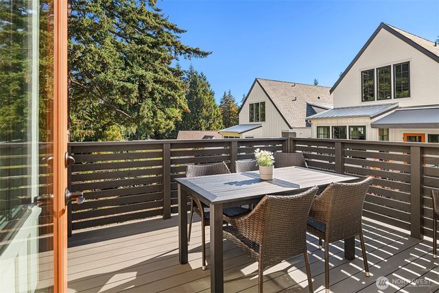 2216 NE 125th Street, Seattle, WA 98125