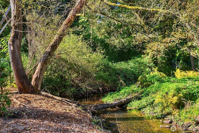 2216 NE 125th Street, Seattle, WA 98125