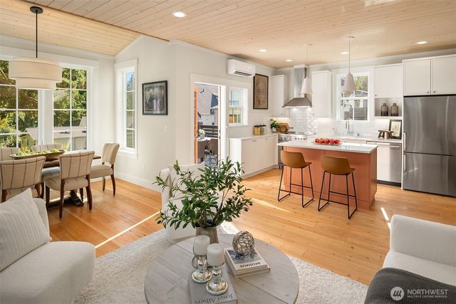 2216 NE 125th Street, Seattle, WA 98125