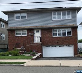 87 Maitland Place, Garfield, NJ 07026