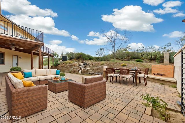 14420 E JAGGED TOOTH Trail, Mayer, AZ 86333