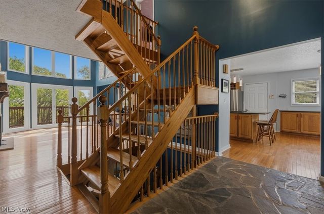 75 Oakridge Drive, Parkersburg, WV 26104