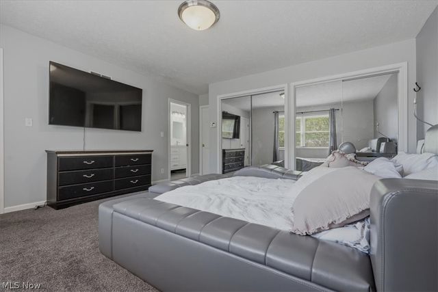 75 Oakridge Drive, Parkersburg, WV 26104
