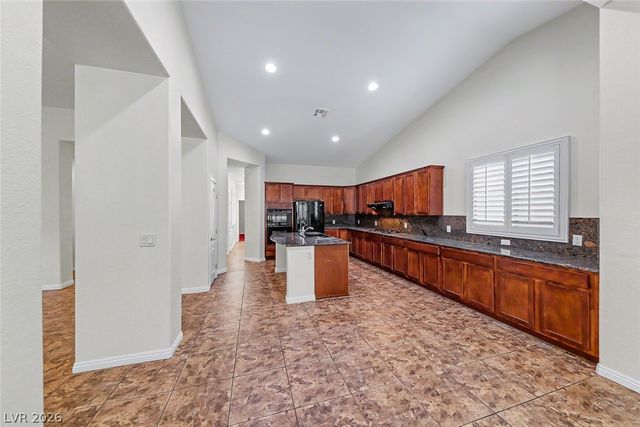 8117 Orchard Glen Avenue, Las Vegas, NV 89131