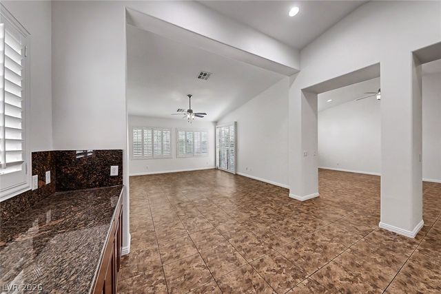 8117 Orchard Glen Avenue, Las Vegas, NV 89131