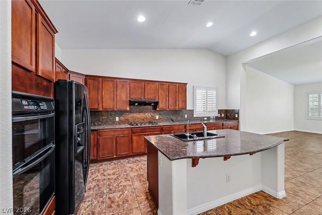 8117 Orchard Glen Avenue, Las Vegas, NV 89131