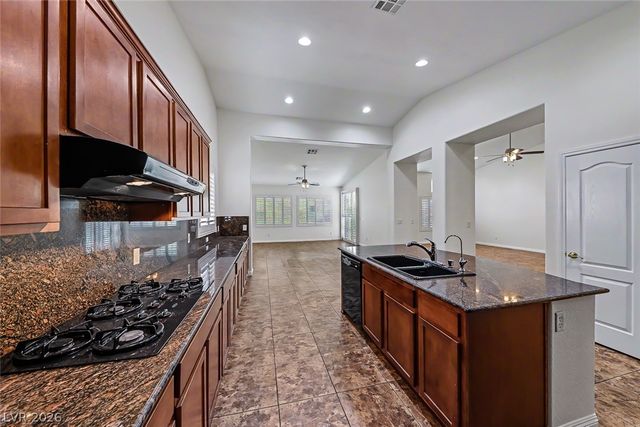 8117 Orchard Glen Avenue, Las Vegas, NV 89131