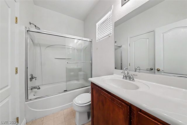 8117 Orchard Glen Avenue, Las Vegas, NV 89131