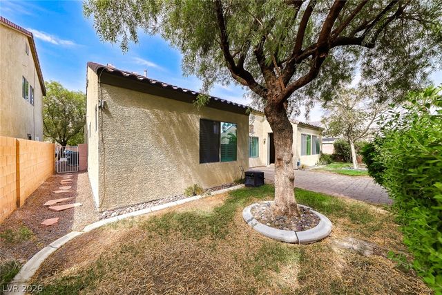 8117 Orchard Glen Avenue, Las Vegas, NV 89131