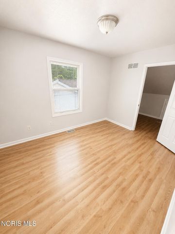 4210 Caravelle Drive, Toledo, OH 43623