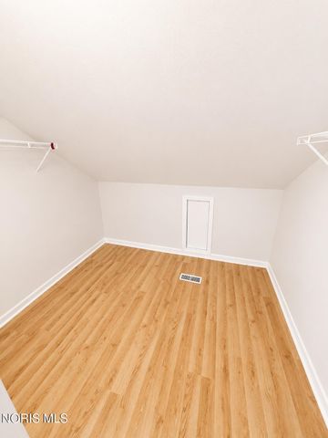 4210 Caravelle Drive, Toledo, OH 43623