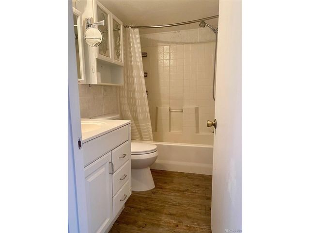 16680 W 11 Ave, Golden, CO 80401