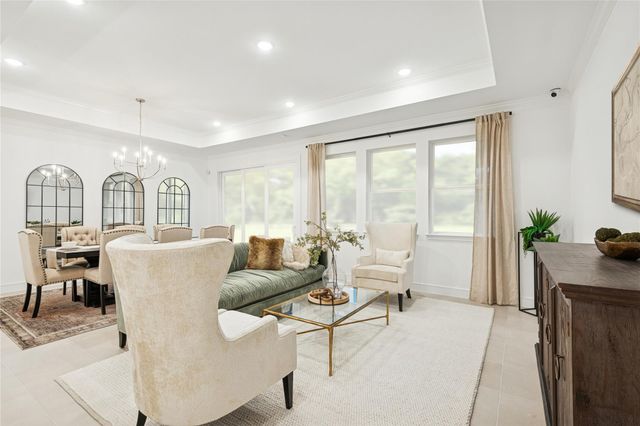 11822 Old Fashion Circle, Mont Belvieu, TX 77535