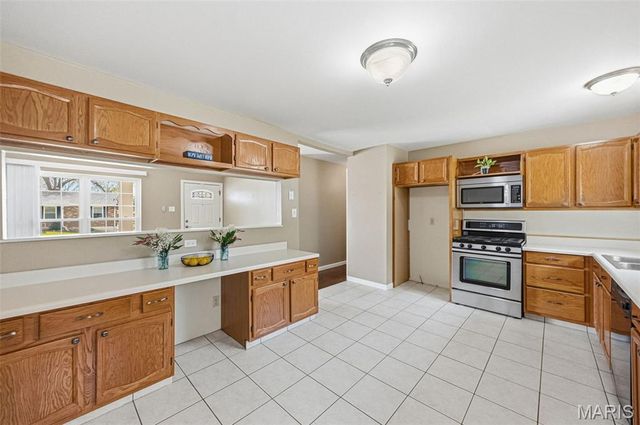 729 Vanderville Drive, Fenton, MO 63026