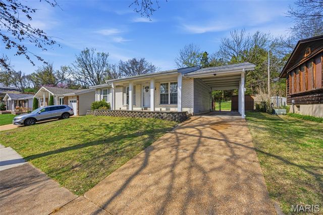 729 Vanderville Drive, Fenton, MO 63026