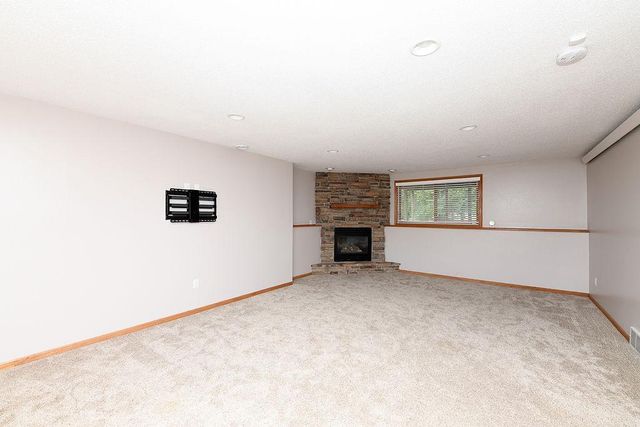 8018 Aquarius Drive, Fargo, ND 58104