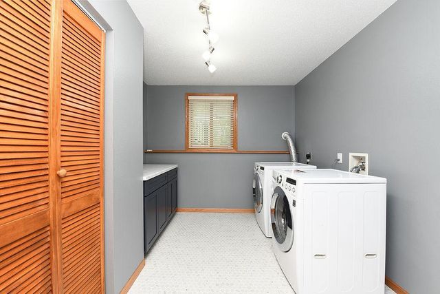 8018 Aquarius Drive, Fargo, ND 58104