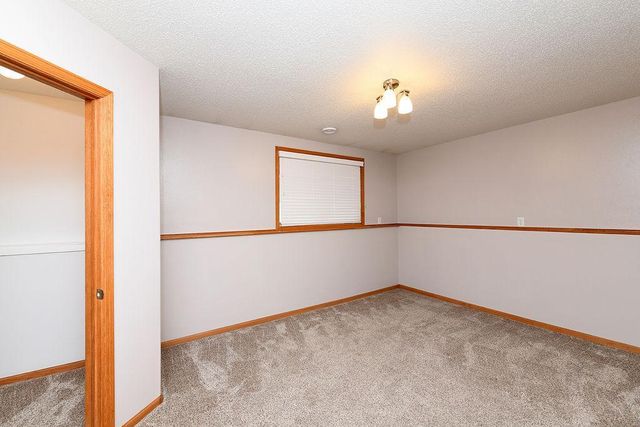 8018 Aquarius Drive, Fargo, ND 58104