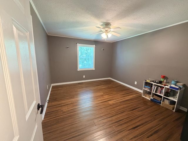 245 County Road 365, Sweetwater, TN 37874