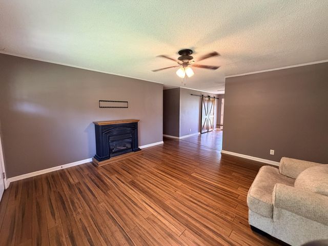 245 County Road 365, Sweetwater, TN 37874
