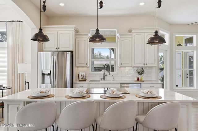 527 FLORIDA Boulevard, Neptune Beach, FL 32266